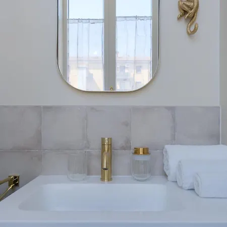 House Station 55 Apartment