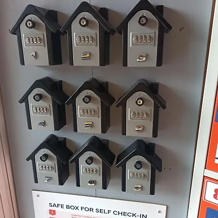 House Station 55 בולוניה